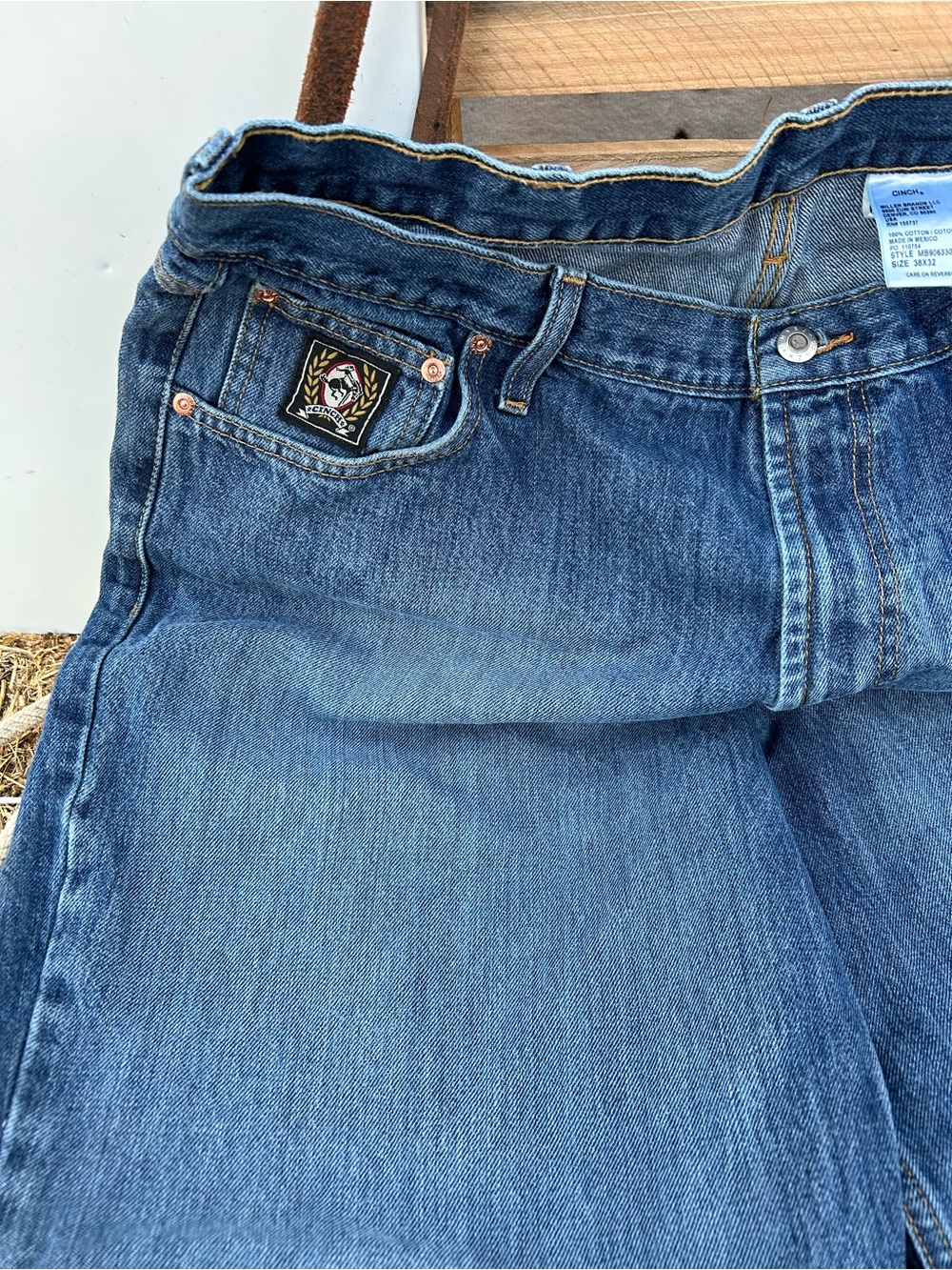 Cinch Men’s Relaxed black label Jeans 38x32 - Picture 2 of 8